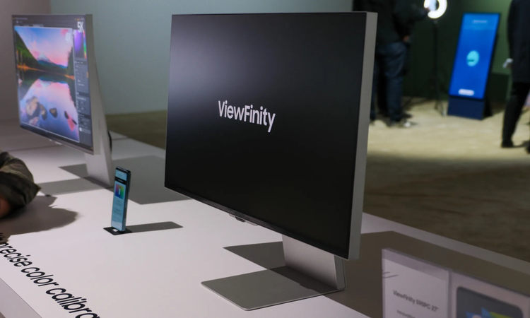 مقایسه مانیتور اپل استودیو و نمایشگر سامسونگ ViewFinity